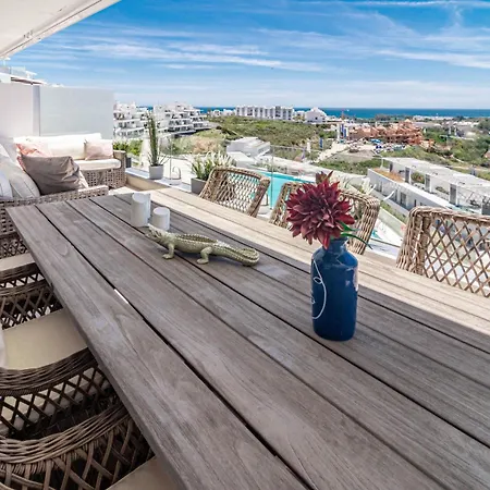 Ov21b - Bright And Modern 3 Bedroom Apartment