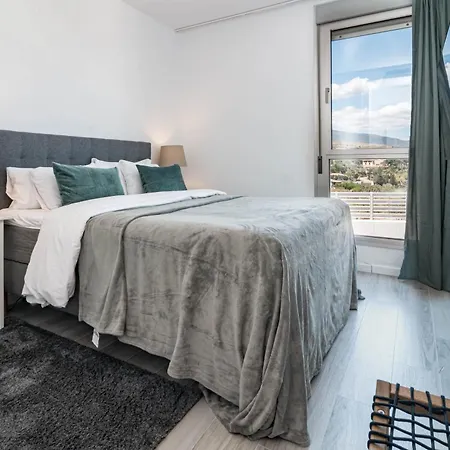 Ov21b - Bright And Modern 3 Bedroom Apartment Estepona
