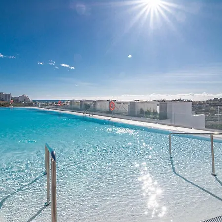 Ov21b - Bright And Modern 3 Bedroom Estepona