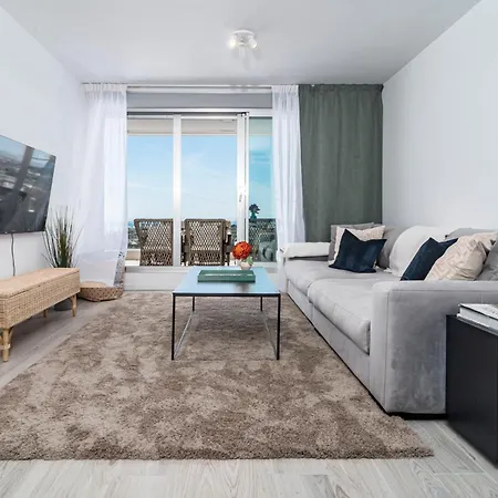 Apartment Ov21b - Bright And Modern 3 Bedroom